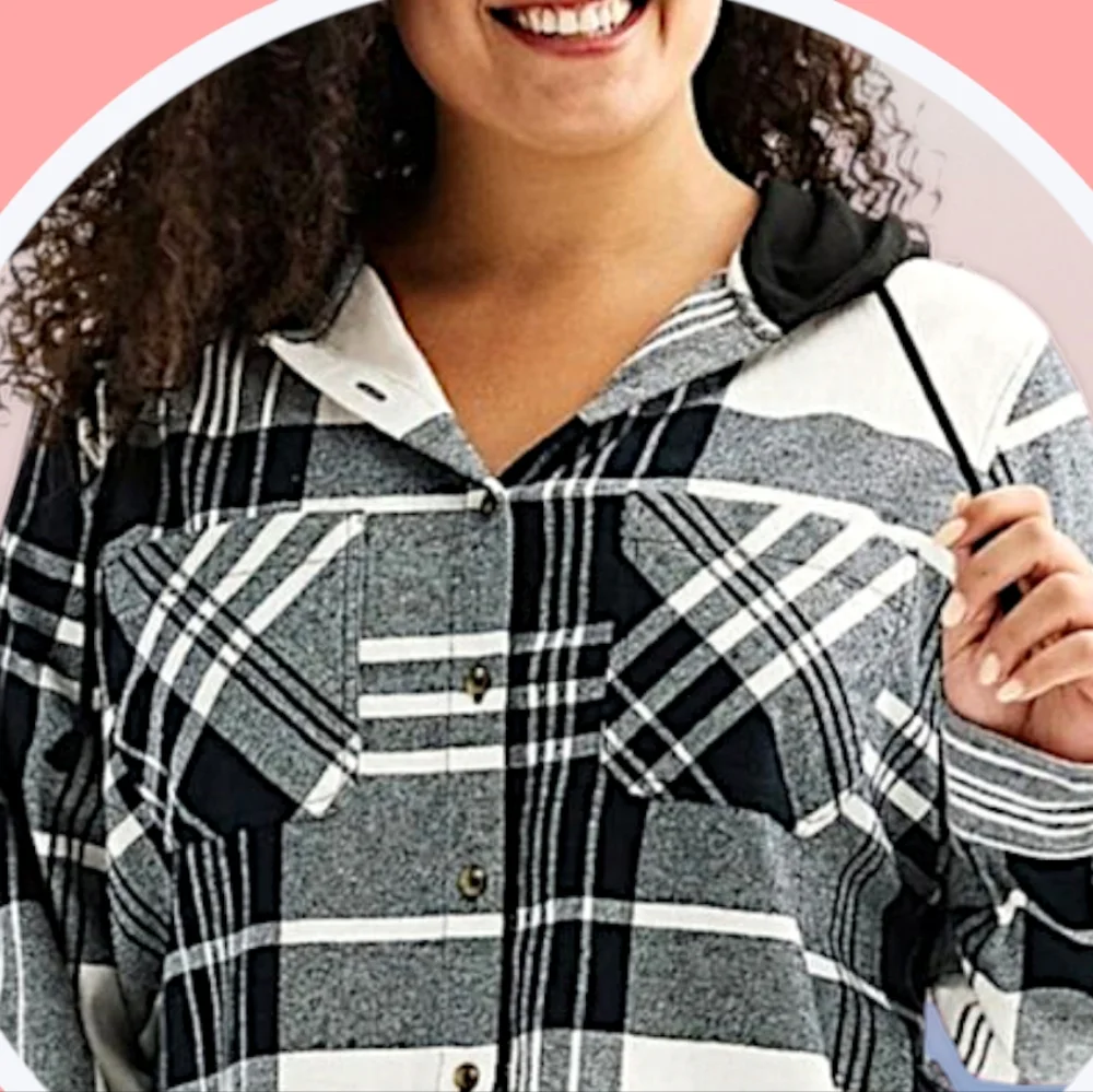 NWT 2XL Cropped Plaid Button Up Hoodie w 2 Pockets & High Low Hemline - Picture 4 of 16